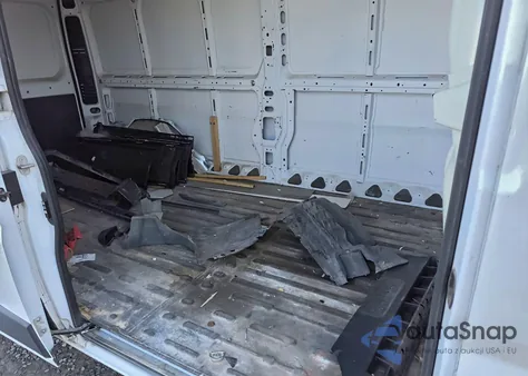 2021 Ram Promaster 2500 2500 High z USA, uszkodzony, nr VIN 3C6LRVDG1ME559617